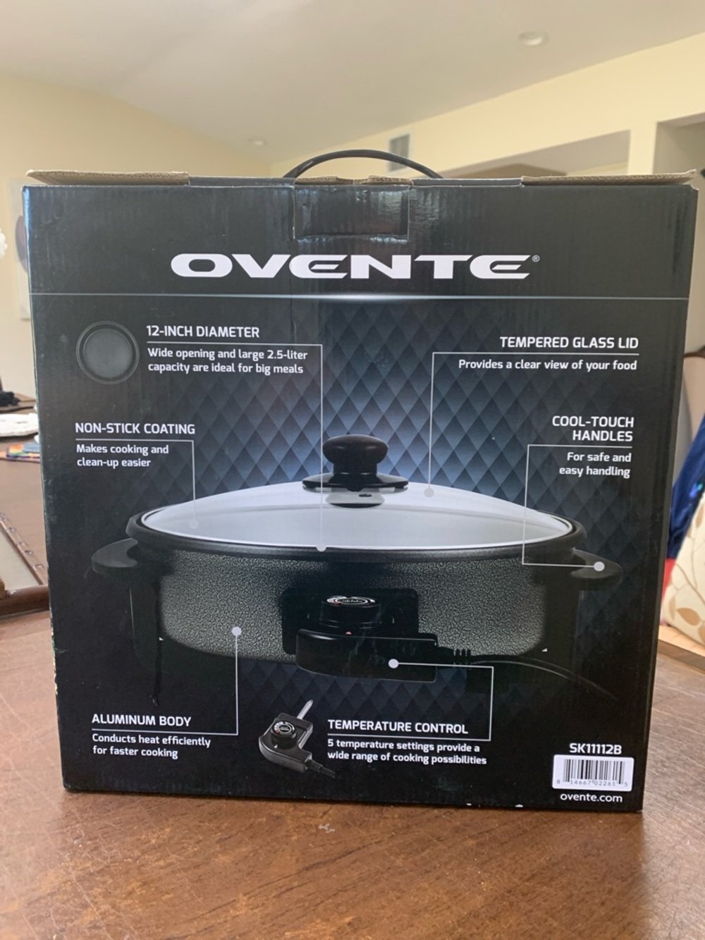 OVENTE 12 in. Electric Skillet with Non-Stick Aluminum Body 2.5L Black NIB
